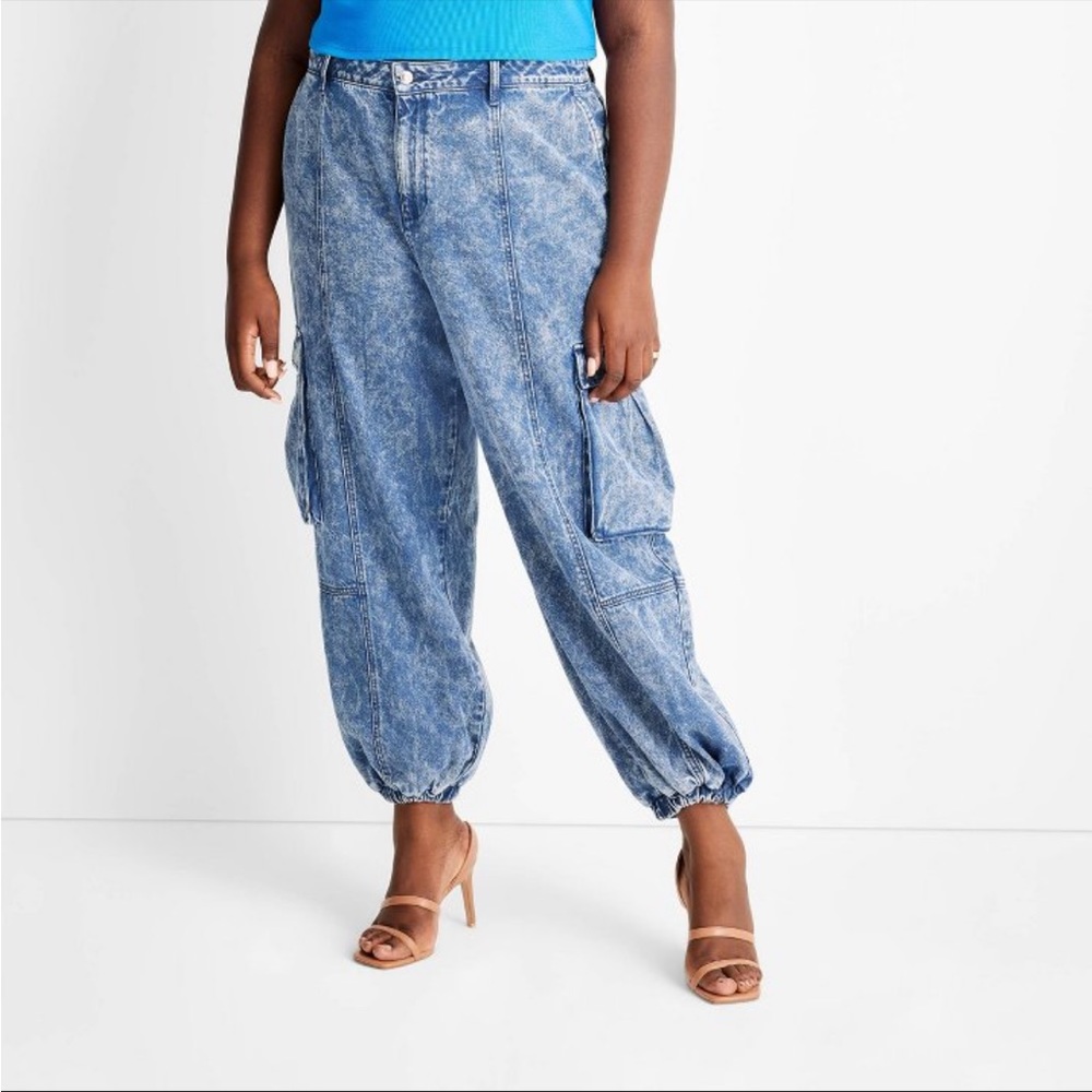 NWT Future Collective Kahlana Barfield Brown Target Mid-Rise Cargo Jeans